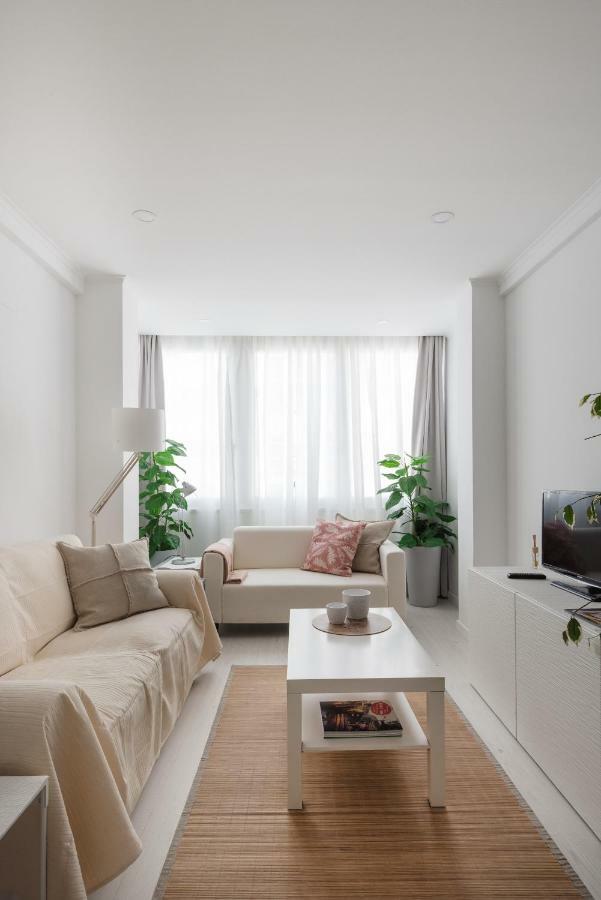 Light-Filled, Fully Renovated Apt Near Belem, By Timecooler Lisboa Екстериор снимка
